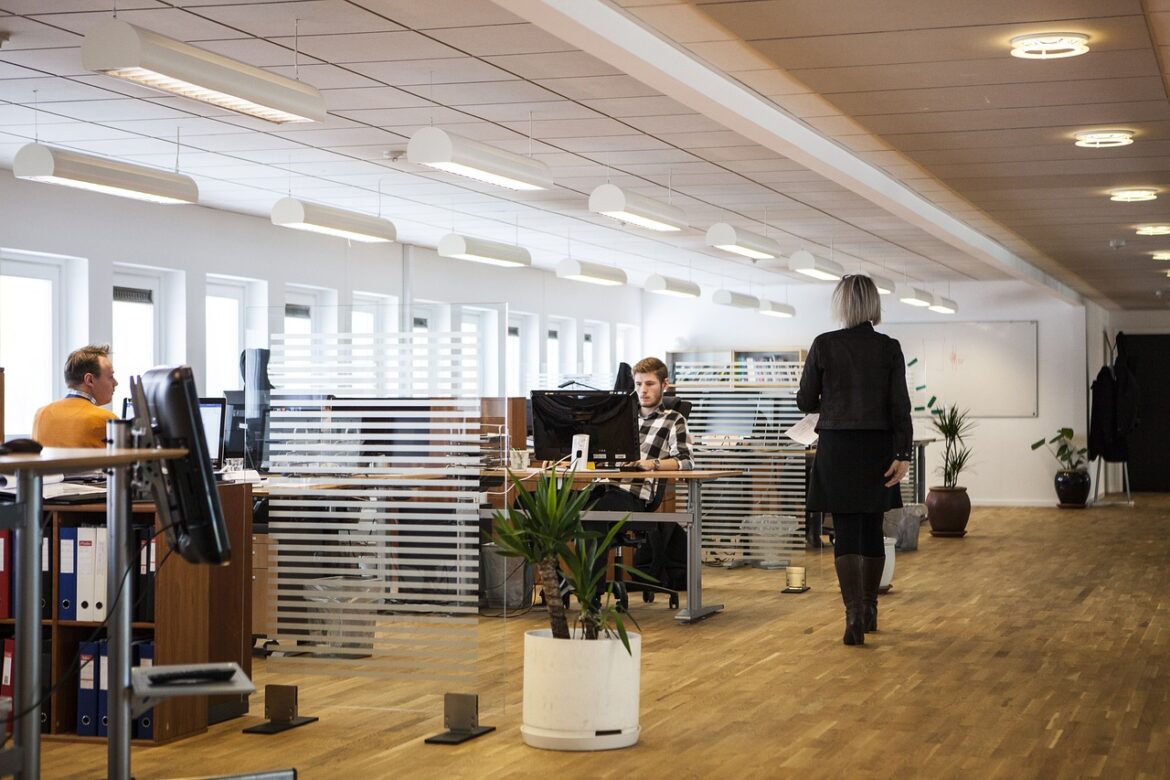 Running a Company in the USA: Key Considerations and Tips Running a Company in the USA: Key Considerations and Tips